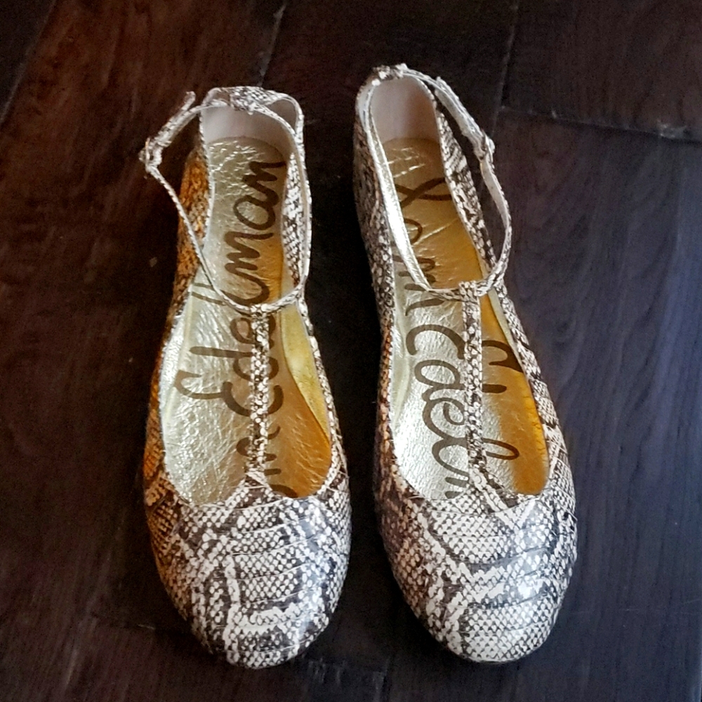 Sam Edelman t-strap snakeskin flats